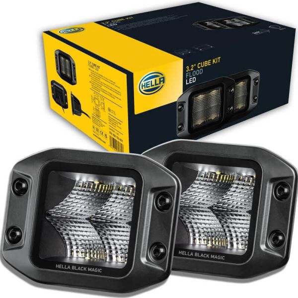 Faro LED cuadrado empotrable de trabajo Black Magic Cube Kit 3,2" 12V/24V 3000Lm 2 Unds. Deutsch Hella 1FA 358 176-821