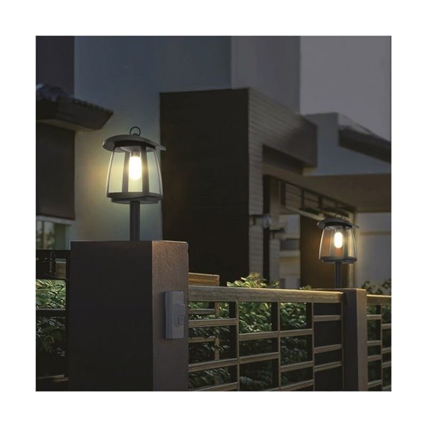 Lampadaire solaire LED ZEFFA pour extérieur, noir avec 4 intensités lumineuses, 4W 350Lm 4000K