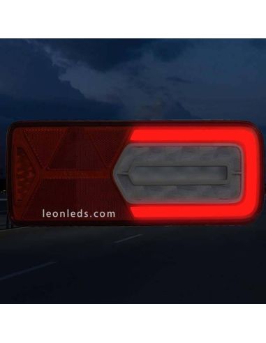 Lanterna traseira de LED brilhante LC12 com triângulo | LeonLeds Lighting