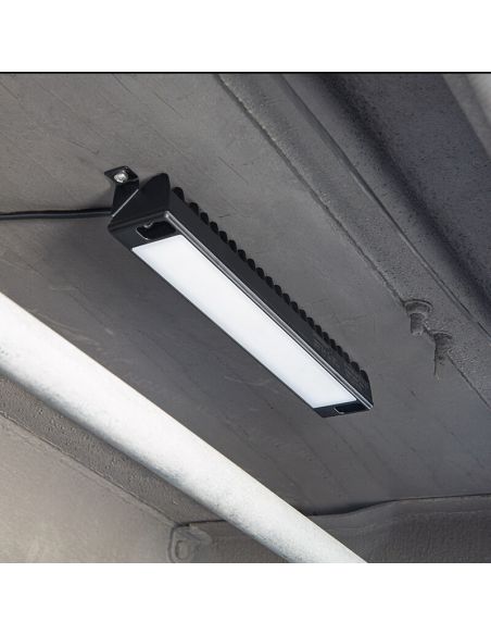 Lampe de manœuvre LED CRP1 12 V/24 V 2 200 lm IP67/IP69K homologuée R148