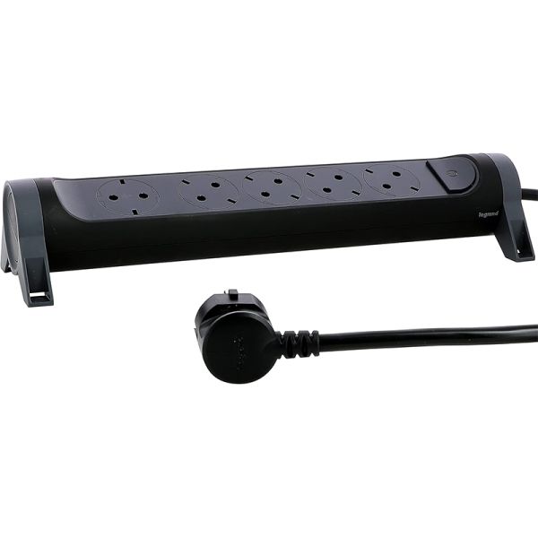 Base Múltiple Legrand 5 Tomas 2P+T Fija y Giratoria con Interruptor 1,5m Negra