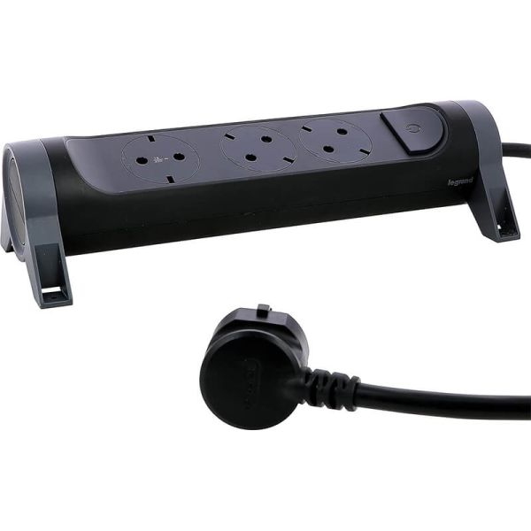Enchufe Plano Base Múltiple Legrand Fija y Giratoria 3 Tomas 2P+T con Interruptor 1,5m Negra