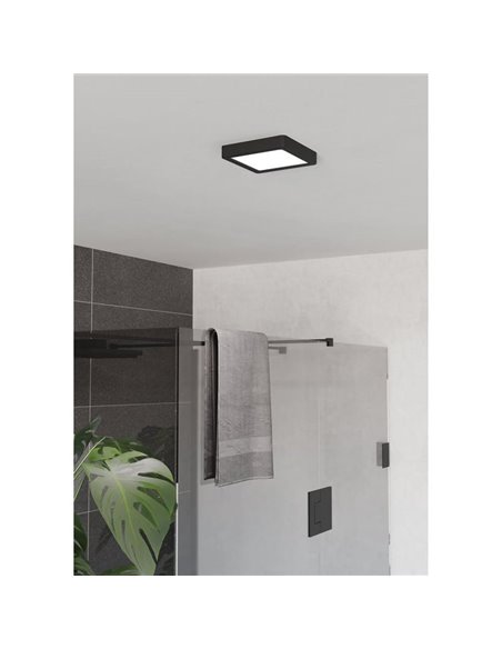 Spot LED carré noir FUEVA 6 pour salle de bain, 150 x 150 mm, 6,3 W, 720 lm, CCT (2 700 K-4 000 K-6 500 K), IP44