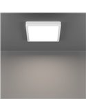 Plafonnier carré blanc FUEVA 6 LED en saillie, 220 x 220 mm, 10,5 W, 1 200 lm, CCT (2 700 K-4 000 K-6 500 K), IP20