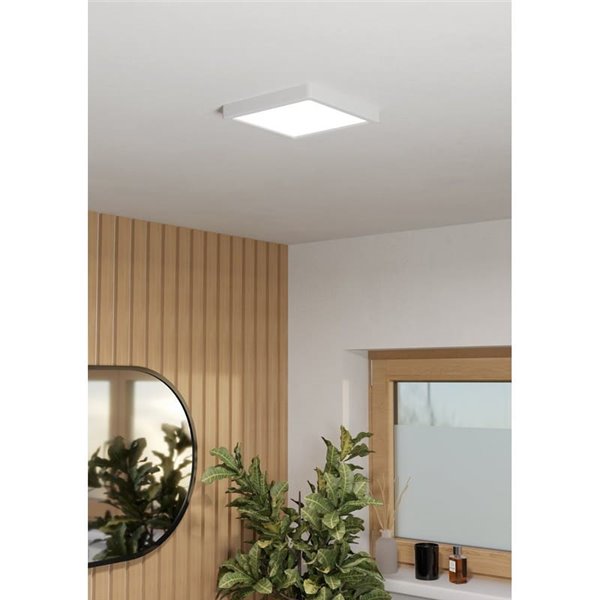 Plafón LED baño de superficie cuadrado blanco FUEVA 6 220×220mm, 10,5W 1200Lm, CCT (2700K-4000K-6500K), IP44