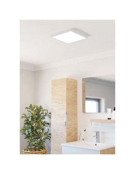 Plafonnier LED carré blanc pour salle de bain FUEVA 6, 290 x 290 mm, 14,2 W, 1800 lm, CCT (2700K-4000K-6500K), IP44