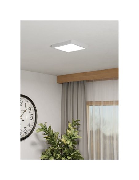 Plafón LED inteligente CONNECT-Z cuadrado blanco FUEVA 6-Z 220×220mm, 10,5W 1600Lm, RGB+CCT (2700K-6500K)