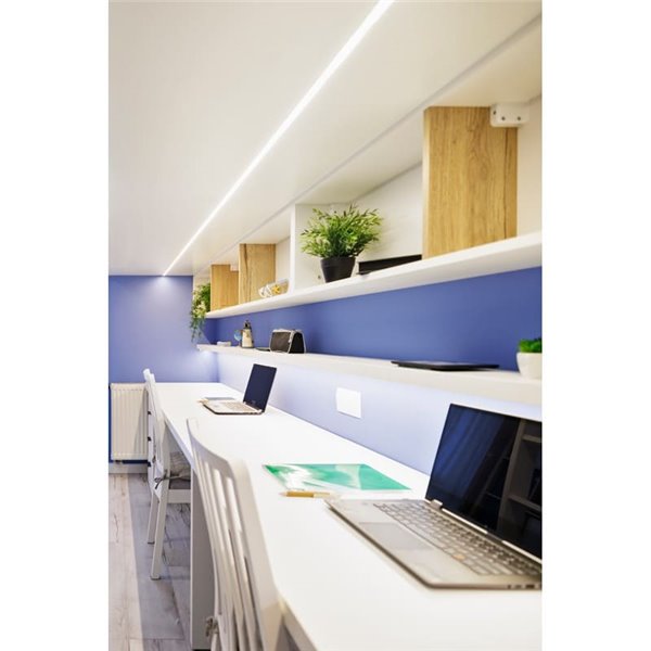 Perfil de aluminio en esquina blanco 2000*18*18mm -TIRAS LED STRIPS-