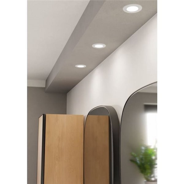 Downlight LED empotrable blanco FUEVA 6 IP44, CCT (2700K-4000K-6500K), 3,7W 450Lm, Ø88mm