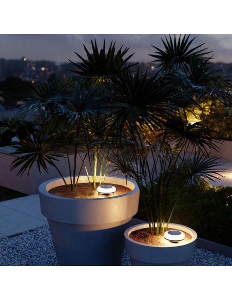 Luminária Solar Externa com Ponta de 1W, 2700K, IP54 | Inclui Sensor Crepuscular | Giratória