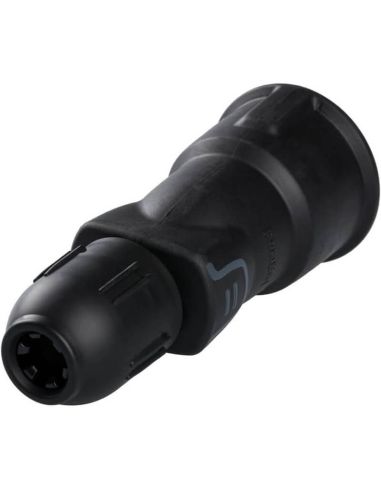 Base de enchufe 2P+T 16A IP44 de caucho negro con prensaestopas salida recta