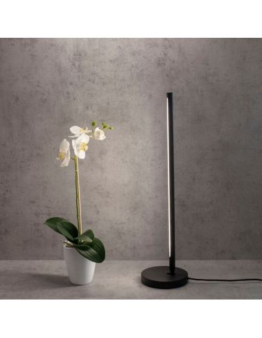 Lámpara de sobremesa LED 11W TORCH negra detalle | LeonLeds