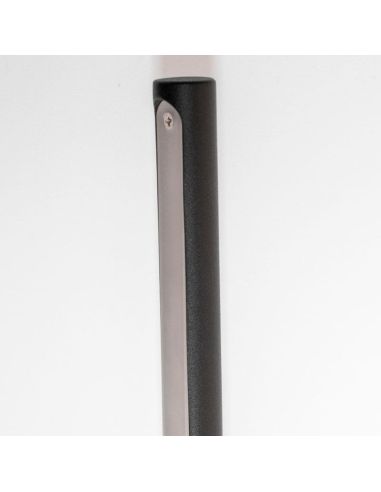 Luminária de chão Mantra TORCH 6736 preta de 25 W | LeonLeds