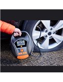 Compresor de neumáticos inalámbrico digital recargable y bomba de aire TYREinflate 6000, 0-5,5 bar, 180W, con luz LED