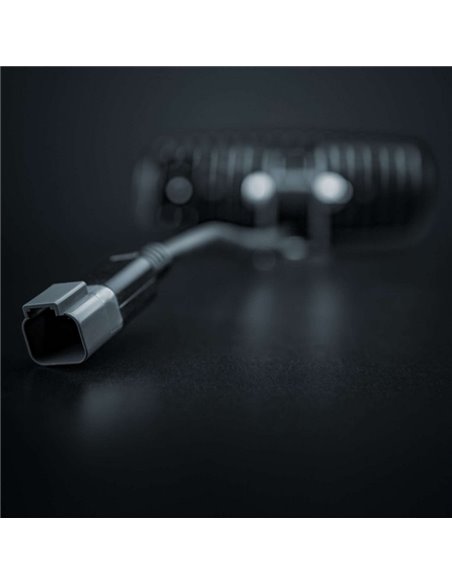 Feu de recul LED NUUK E-Line Black R 1350 lm 5000 K 24 m 13 W IP69K ECE R23 approuvé