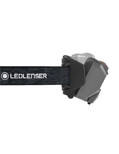 LED frontal HF6R SIGNATURE 3 níveis de brilho, 1000Lm 170m Li-iON 2000 mAh, 3,7V IP68 Preto