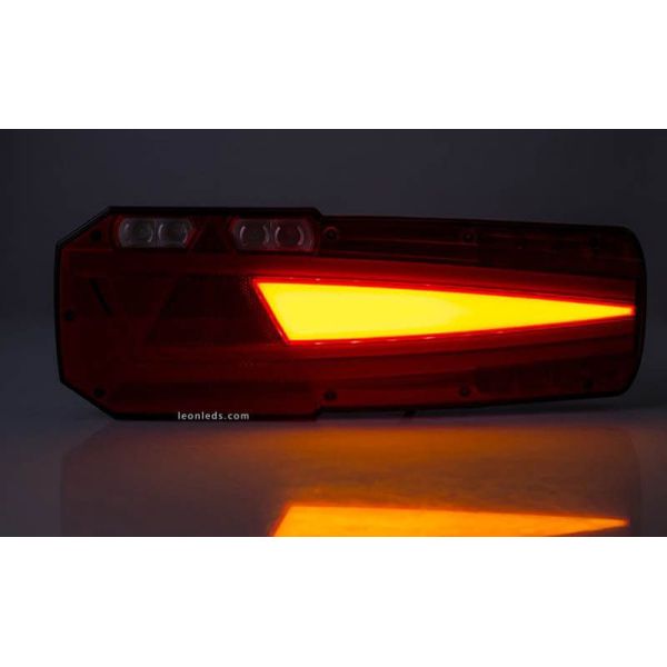 Piloto trasero LED con triangulo Mavic 7 Funciones con luz reflectante y luz de galibo lateral IA SM1 F1 AR 2a S1 R1 Horpol