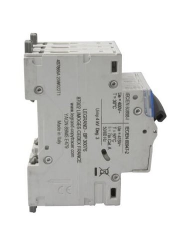 Disjoncteur magnétothermique automatique Legrand DX³ 407865E, tripolaire (3P), 63 A, courbe C, 6 kA, 400 V CA