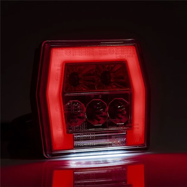 Piloto trasero LED FT-121 T LED con cable 1m, luz de matrícula, 4 funciones 12-36V, E9 11838 S1 R1 L 2a