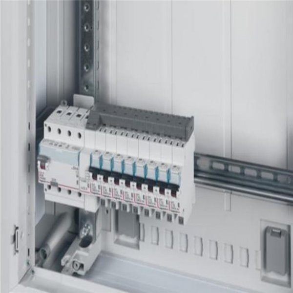 Interruptor diferencial Legrand DX³ tetrapolar (4P), 63 A, 30 mA, tipo AC, 400 V, 411662E