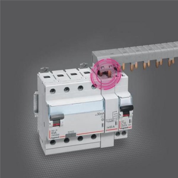 Interruptor diferencial Legrand DX³ tetrapolar (4P), 63 A, 30 mA, tipo AC, 400 V, 411662E