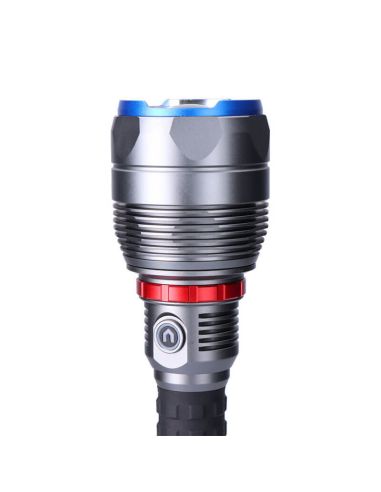 Linterna LED recargable 23000 lm con zoom e indicador de carga USB-C | Power Bank | 5 modos de luz | Largo alcance IP67