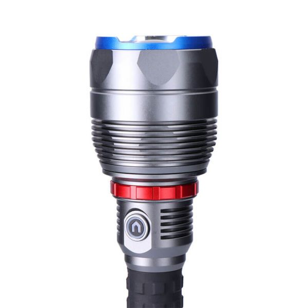 Linterna LED recargable 23000 lm con zoom e indicador de carga USB-C | Power Bank | 5 modos de luz | Largo alcance IP67