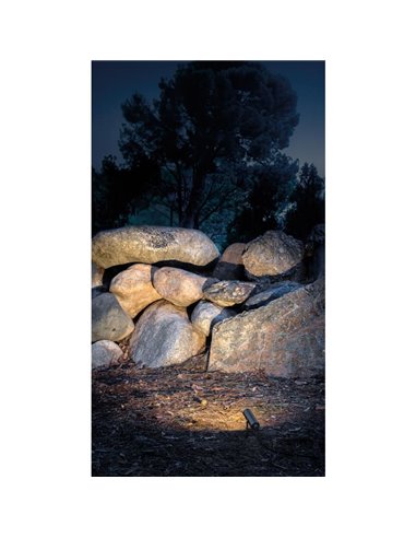 Projecteur LED d'extérieur design SKIP FLOOD, angle de faisceau de 35º, 5,5 W IP65 Gris ou rouille en 2700 K ou 3000 K 620 lm/66