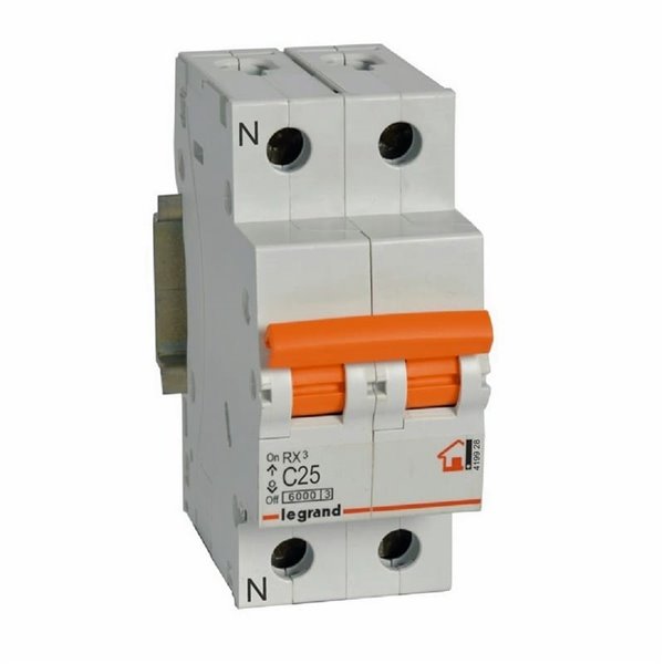 RX³ Legrand 1P+N (neutro à direita) 25 A curva C 6 kA invólucro interruptor magnetotérmico