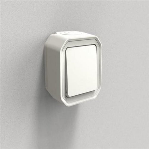 Novo interruptor monobloco de montagem em superfície PLEO branco IP55