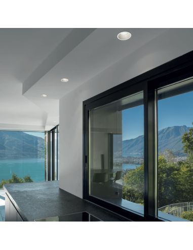 Anel embutido redondo branco para ambiente confortável