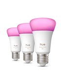 Pacote com 3 lâmpadas LED inteligentes Hue E27 A60, 810 lúmens, equivalente a 60 W (6 W), dimerizáveis, luz branca e colorida.
