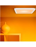 Plafón cuadrado LED inteligente WiZ 12W blanco, 30x30cm 1600Lm, regulable 2200-6500K RGB