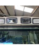Detalle Faro LED rectangular 12/24V con luz de estacionamiento, cruce, diurna y carretera IP67/IP6K9K homologado