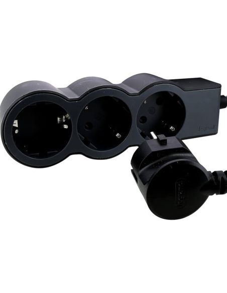 Base múltiple Legrand de 3 tomas 2P+T 16A 230V con cable 3 m y diseño plano acabado negro