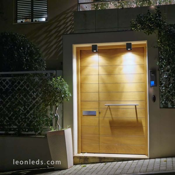 Plafón de Techo LED para exterior Tami 8W Gris Oscuro IP54 Cuadrado de Faro Barcelona | LeonLeds Iluminación