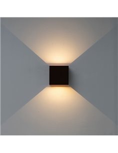 Applique murale extérieure carrée LED DAVOS XL 15x15cm, coloris noir, 2x10W 3000K 1830Lm, IP65