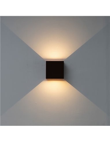 Applique murale extérieure carrée LED DAVOS XL 15x15cm, coloris noir, 2x10W 3000K 1830Lm, IP65