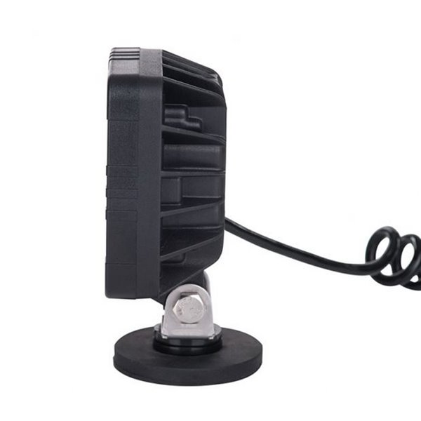 Faro de trabajo LED con imán y enchufe mechero LRD 2685 12/24V 12W 1000Lm homologado R10 EMC IP68