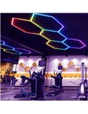 Luminária LED moderna hexagonal em formato de colmeia com 5 painéis de cores RGB, 80W, 2220x1550mm, corpo branco.