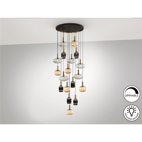 Luminária de teto NORMA com 18 lâmpadas, soquete E27, dimerizável, nas cores preto e latão.