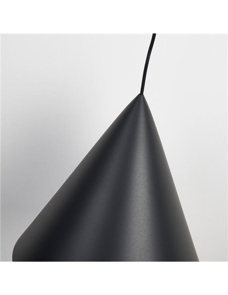 Suspension LED CONE noire Ø18cm 10W 3000K, design moderne, dimmable TRIAC