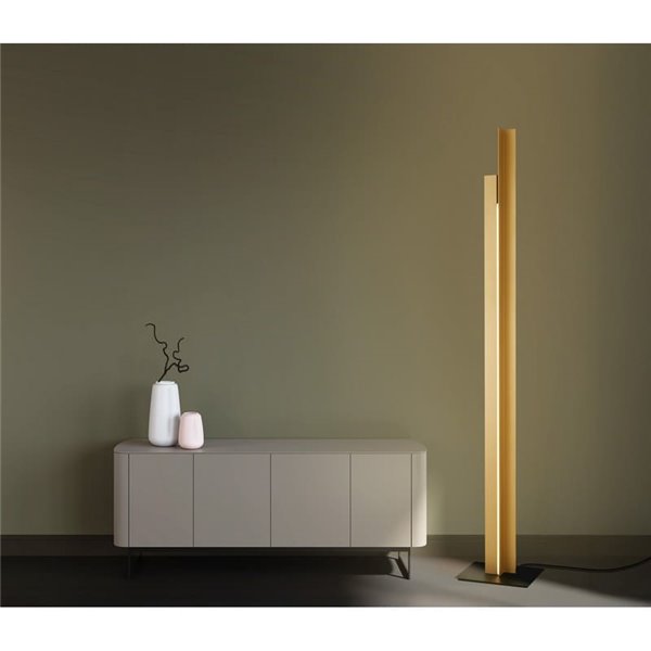 Luminária de chão LED moderna para sala de estar, modelo MANHATTAN, 200 cm, latão, dimerizável, 48 W, 5900 lúmens, 3000 K.