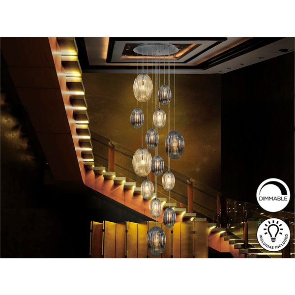 Luminária pendente OVILA com 13 lâmpadas LED, 8W, 11310 lm, cúpulas de vidro cor conhaque/fumê, dimerizável, IP20, cromada.