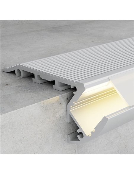 Perfil de escalera OIEW para tiras LED 2 metros, de aluminio, con tapas y difusor, 65x26,5mm, LM3817