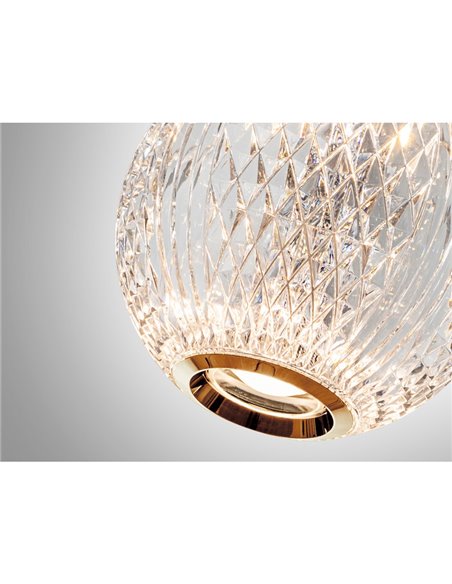 Luminária de teto AUSTRAL com 5 lâmpadas, cúpulas de cristal lapidado, LED de 26W e 1264 lm, cor dourada.