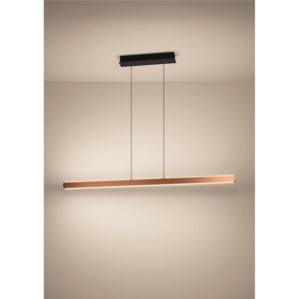 Suspension LED linéaire marron CIGGIANO, réglable en hauteur, 1500 mm, 30 W, 4440 lm, intensité variable avec télécommande.