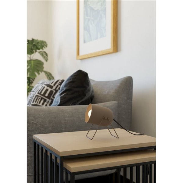 Lámpara de mesa con foco orientable E14 TILSTON, metal color arena, 145mm altura
