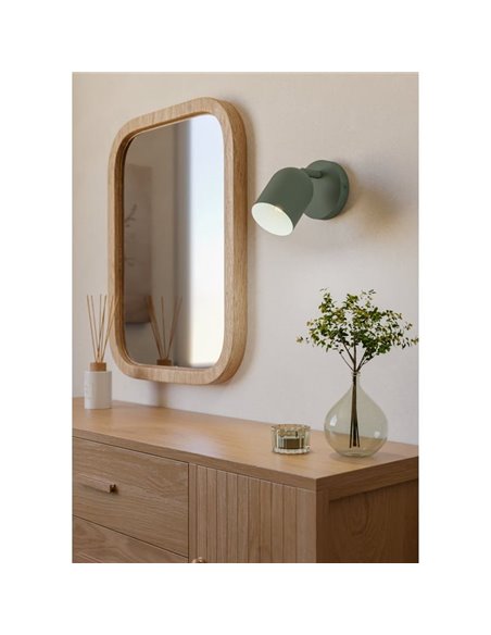 Aplique de pared con foco orientable TILSTON, E14 (no incl.) verde musgo 120×155mm