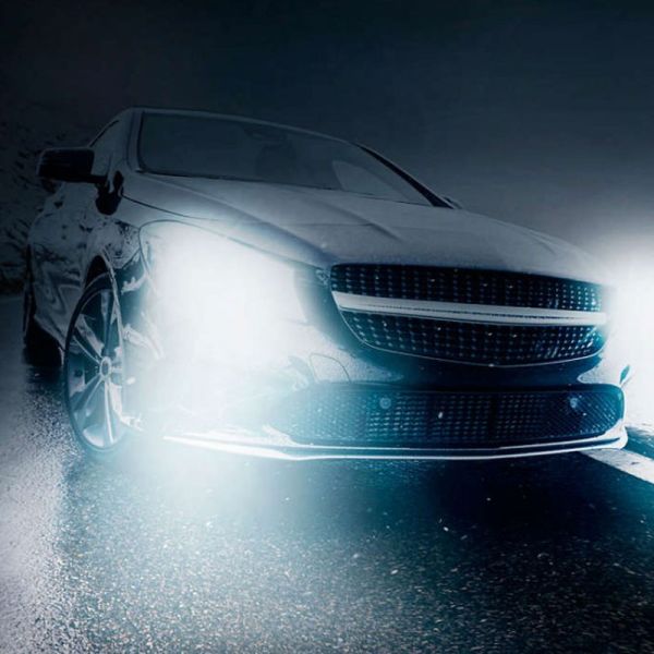 Lâmpadas H4 luz mais branca...